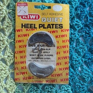 Vintage Kiwi Black Quiet Heel Plates